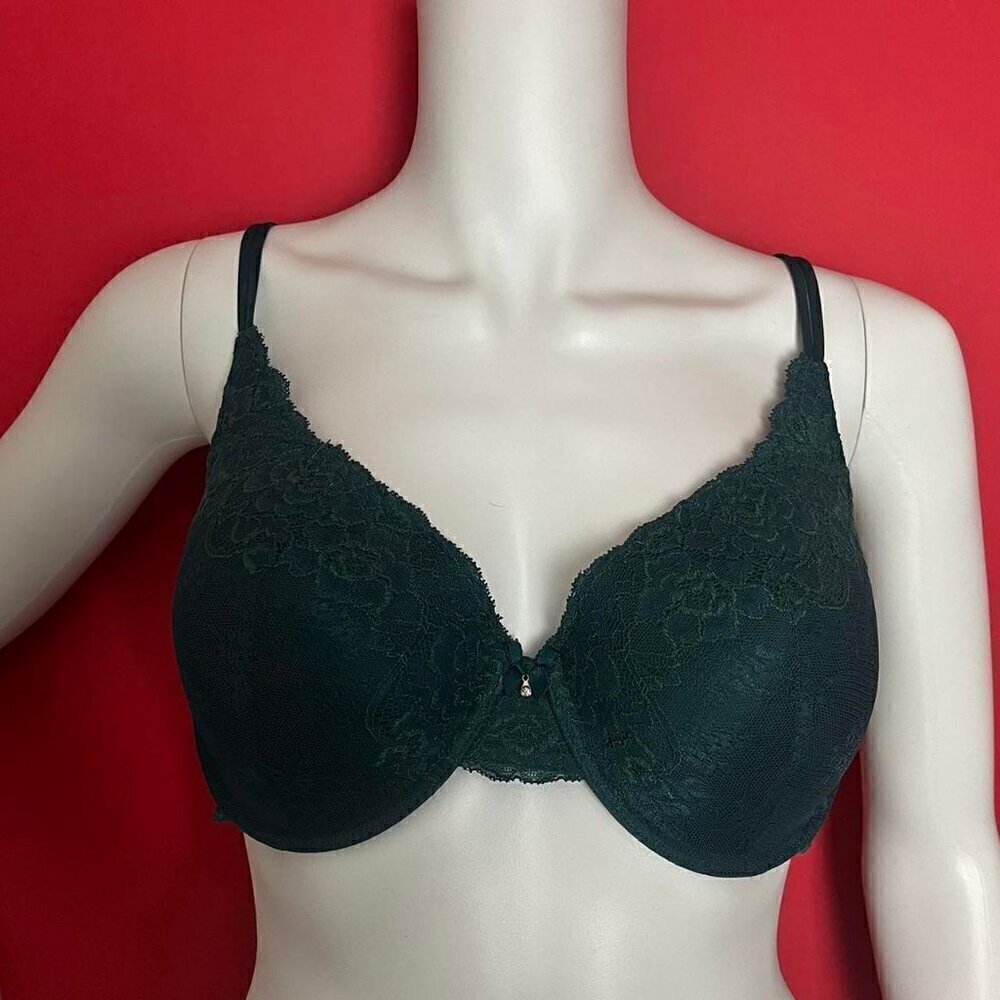 la vie en rose  / Dark emerald green lace bra with sparkle and bow accent‌‌‌‌‌‌‌